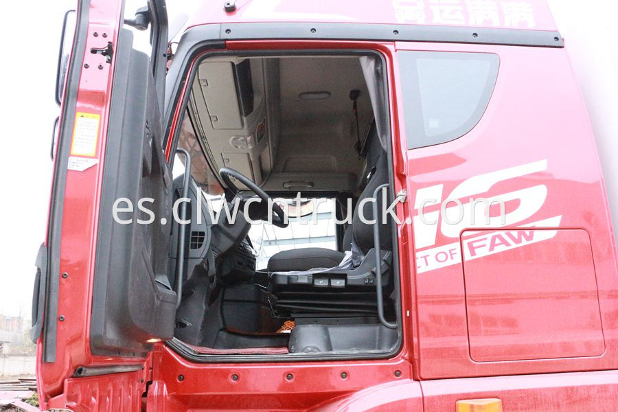 refrigerated trucks for sale details 6